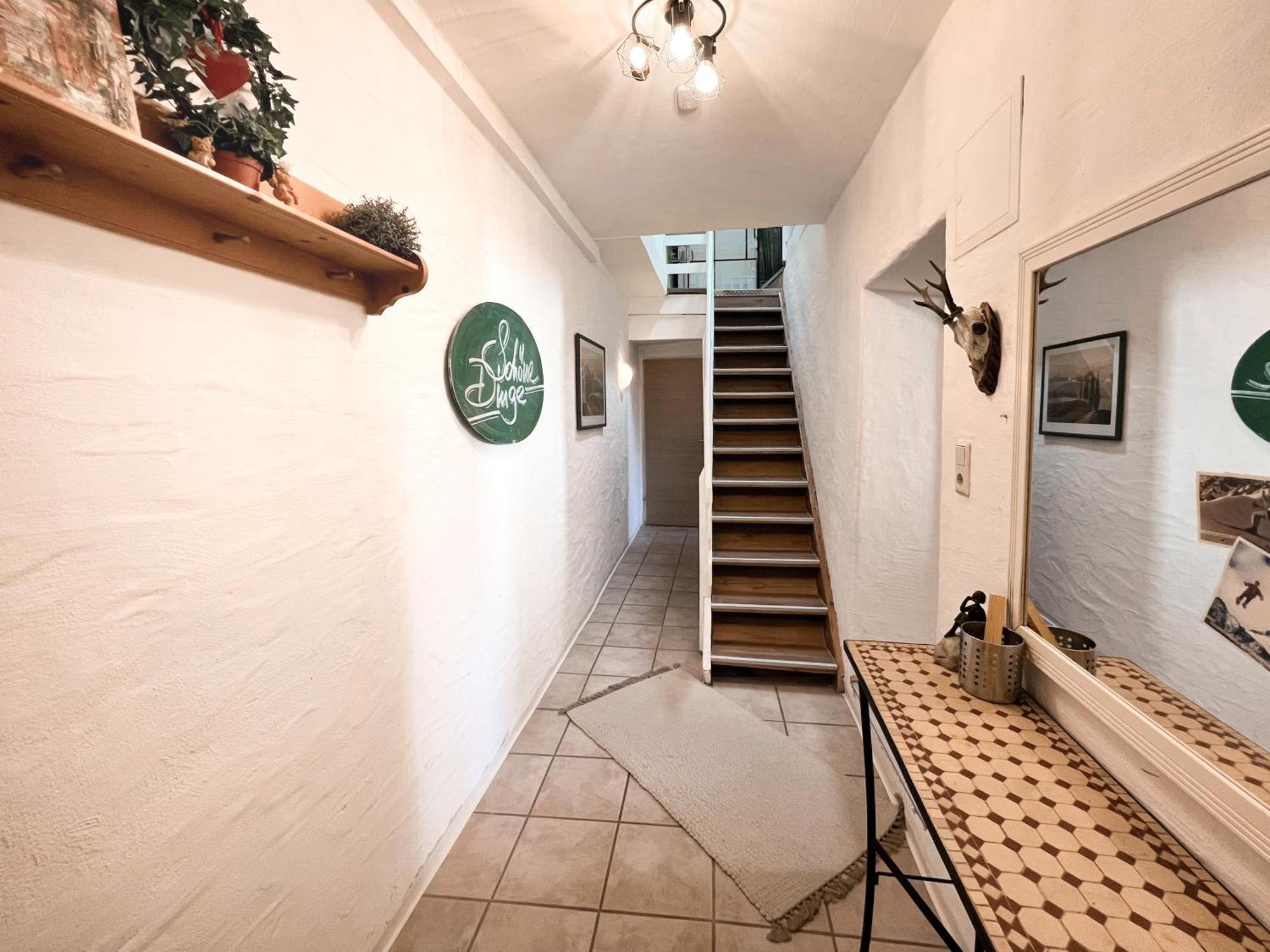 Mitten Im Zentrum Ferienwohnungen Mit Sonniger Terrasse Telfs Esterno foto