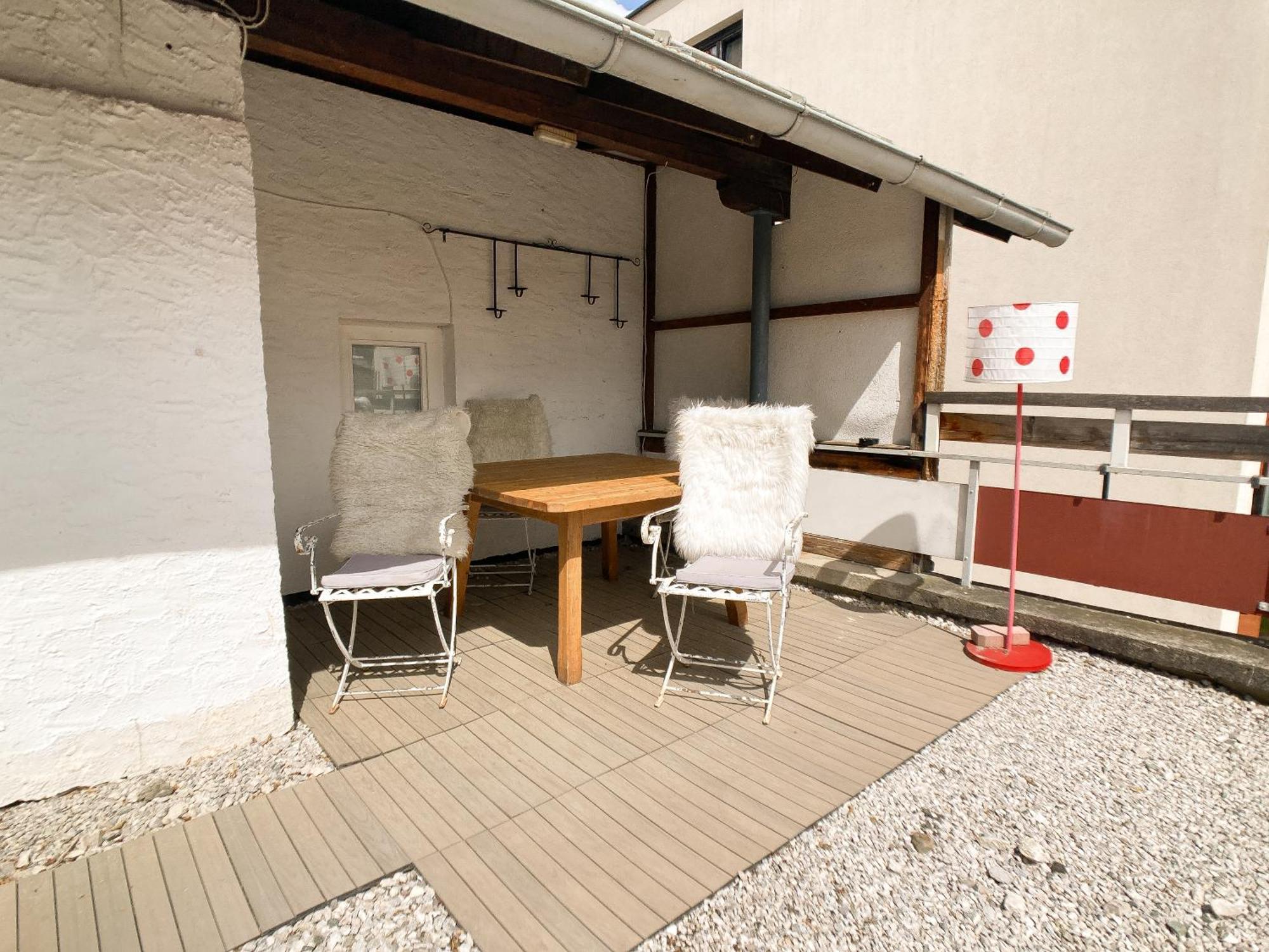 Mitten Im Zentrum Ferienwohnungen Mit Sonniger Terrasse Telfs Esterno foto